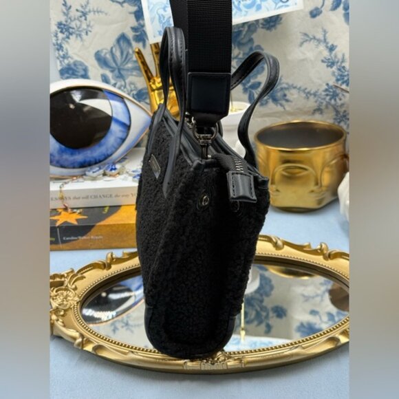 🆕 KURT GEIGER LONDON 🧿 NWOT Extra Small Faux Shearling Surrey Tote Bag, Black - Picture 8 of 14